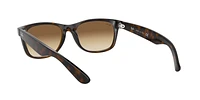 RB2132 New Wayfarer Classic