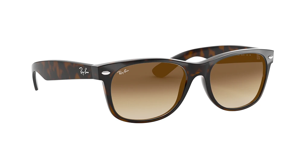 RB2132 New Wayfarer Classic