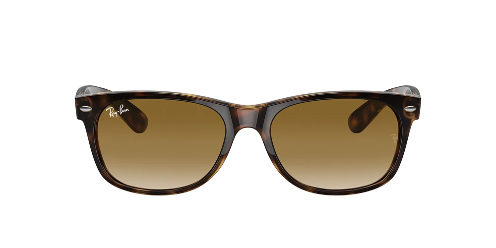 RB2132 New Wayfarer Classic