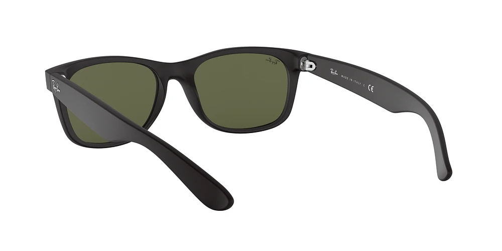 RB2132F New Wayfarer Matte