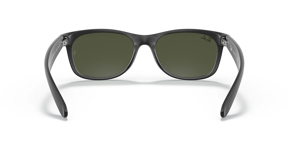 RB2132F New Wayfarer Matte