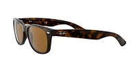 RB2132 New Wayfarer Classic