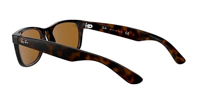 RB2132 New Wayfarer Classic