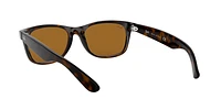 RB2132 New Wayfarer Classic