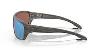 Oakley Man Woodgrain