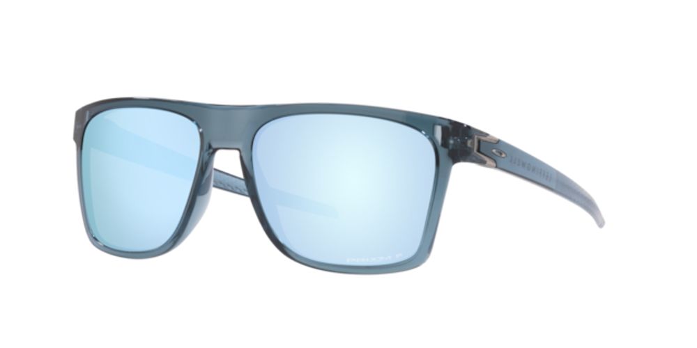 Oakley Man