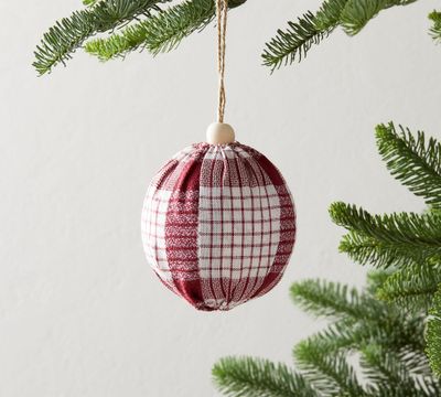 Plaid Fabric Ball Ornaments