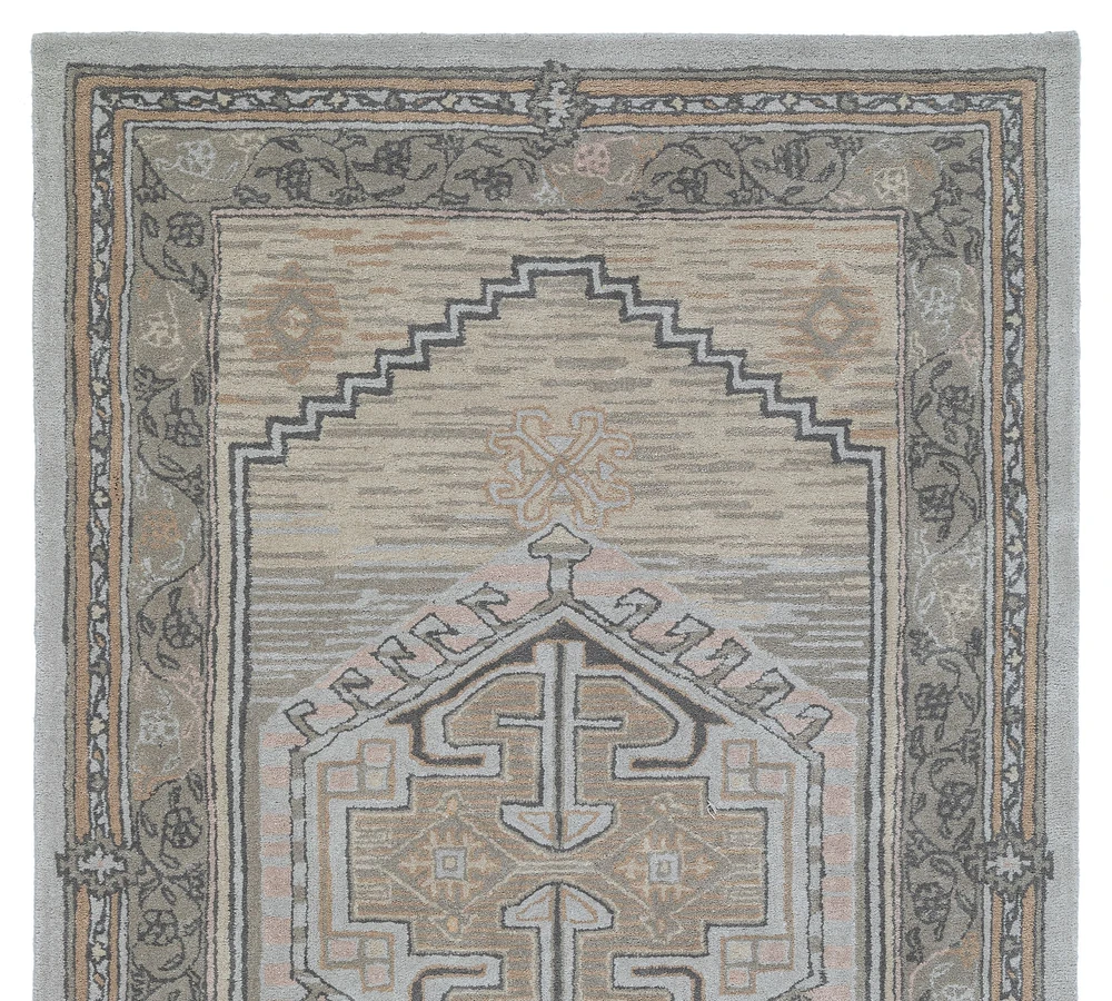 Colwyn Tufted Rug