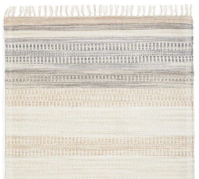 Marina Rug Swatch - Free Returns Within 30 Days