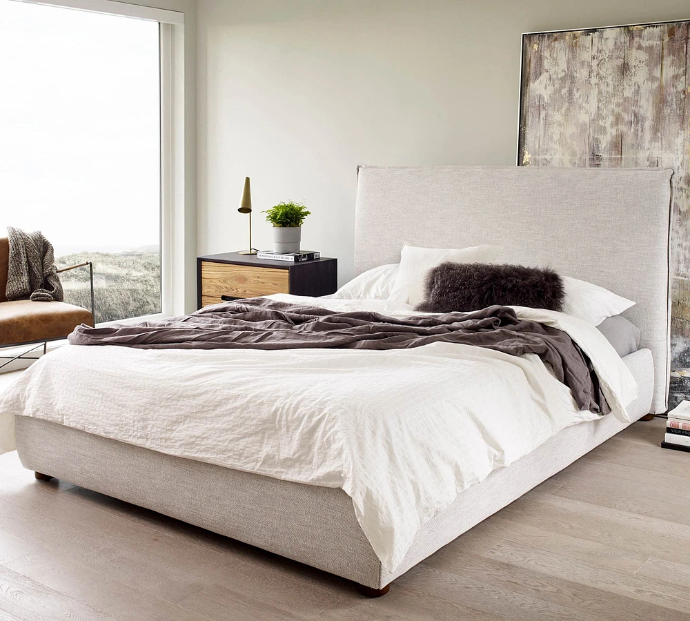 Bakersfield Upholstered Platform Bed