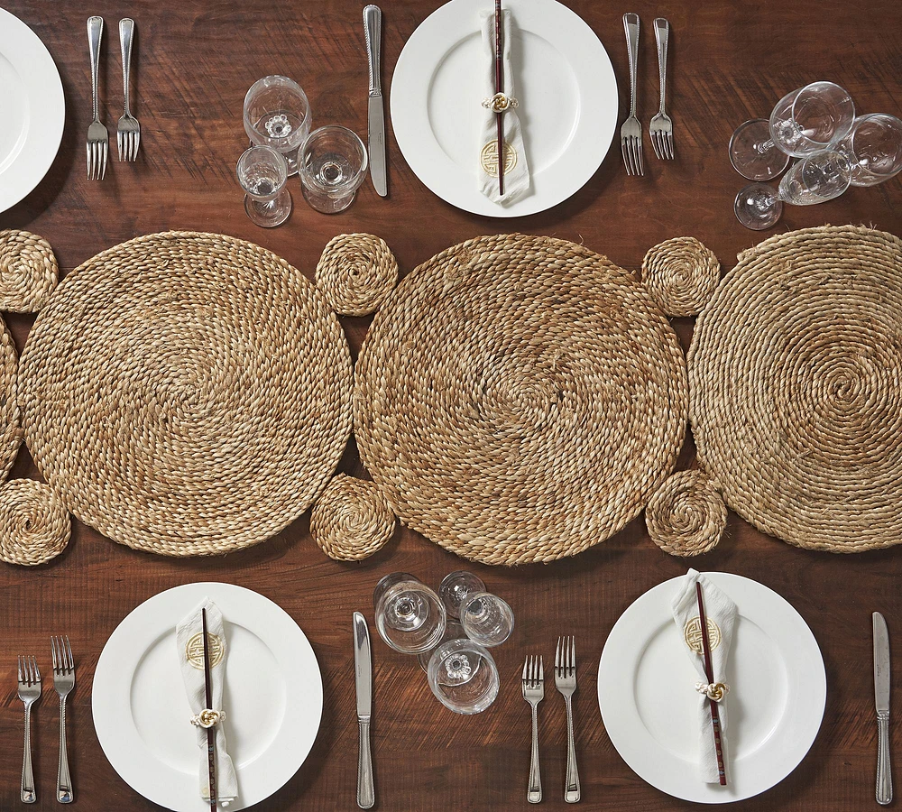 Circular Hand-Braided Jute Table Runner