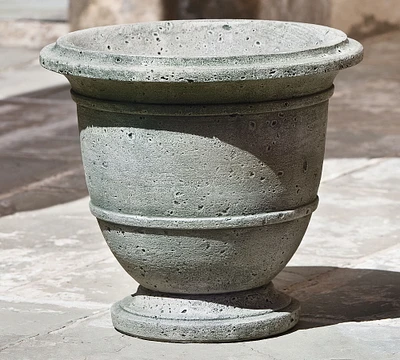 Simeon Urn Planter