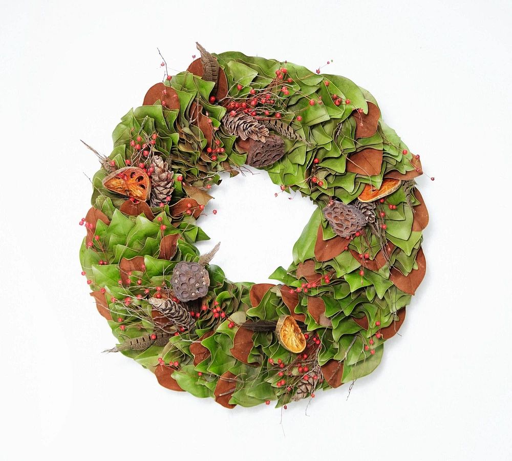 Fresh Christmas Traditions Wreath