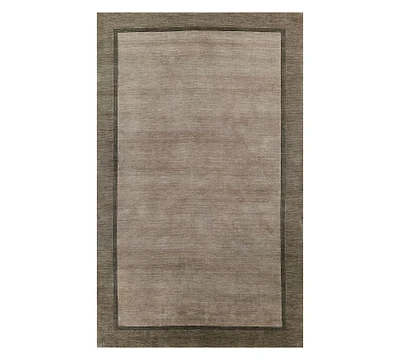 Kari Handcrafted Border Rug