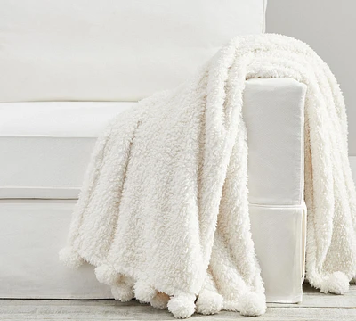 Cozy Pom Sherpa Throw