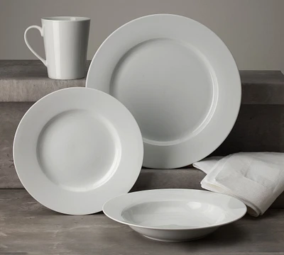 Everyday Classic Rim Porcelain 16-Piece Dinnerware Set