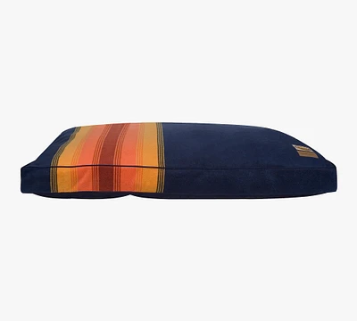 Pendleton®  Grand Canyon Pet Bed