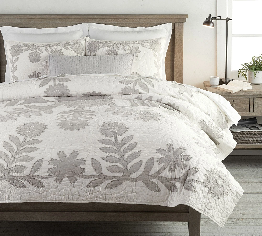 Lilo Handcrafted Cotton Quilt