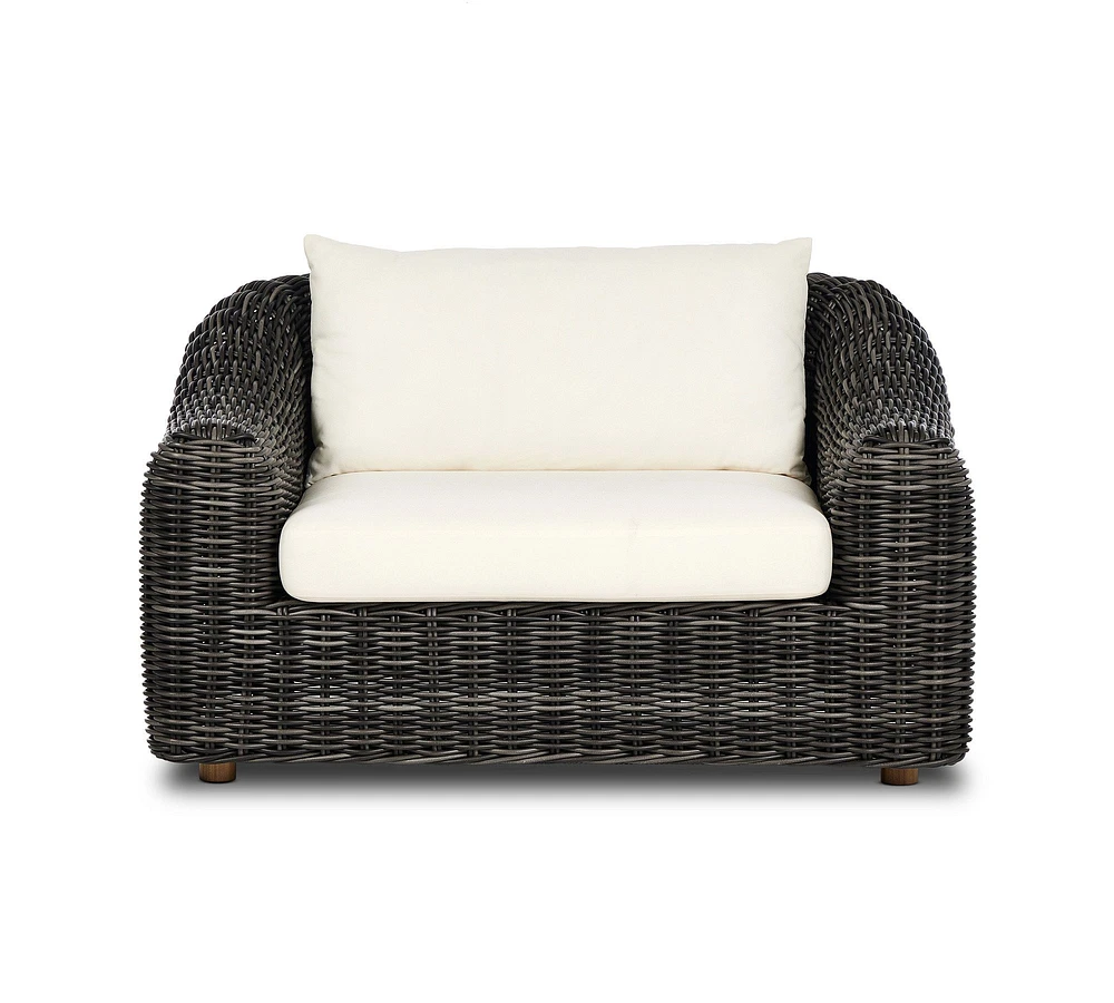 Dunemere Wicker Outdoor Lounge Chair