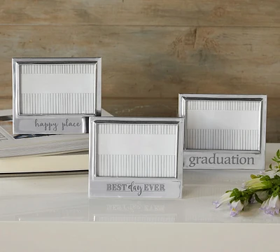 Sentiment Signature Metal Frames