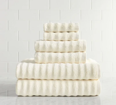Textured Striped Towel Set