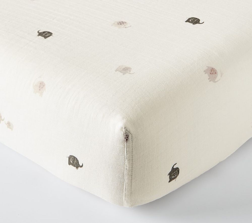 Elephant Organic Muslin Crib Fitted Sheet