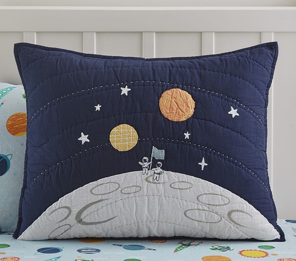 Solar System Glow-in-the-Dark Quilt & Shams