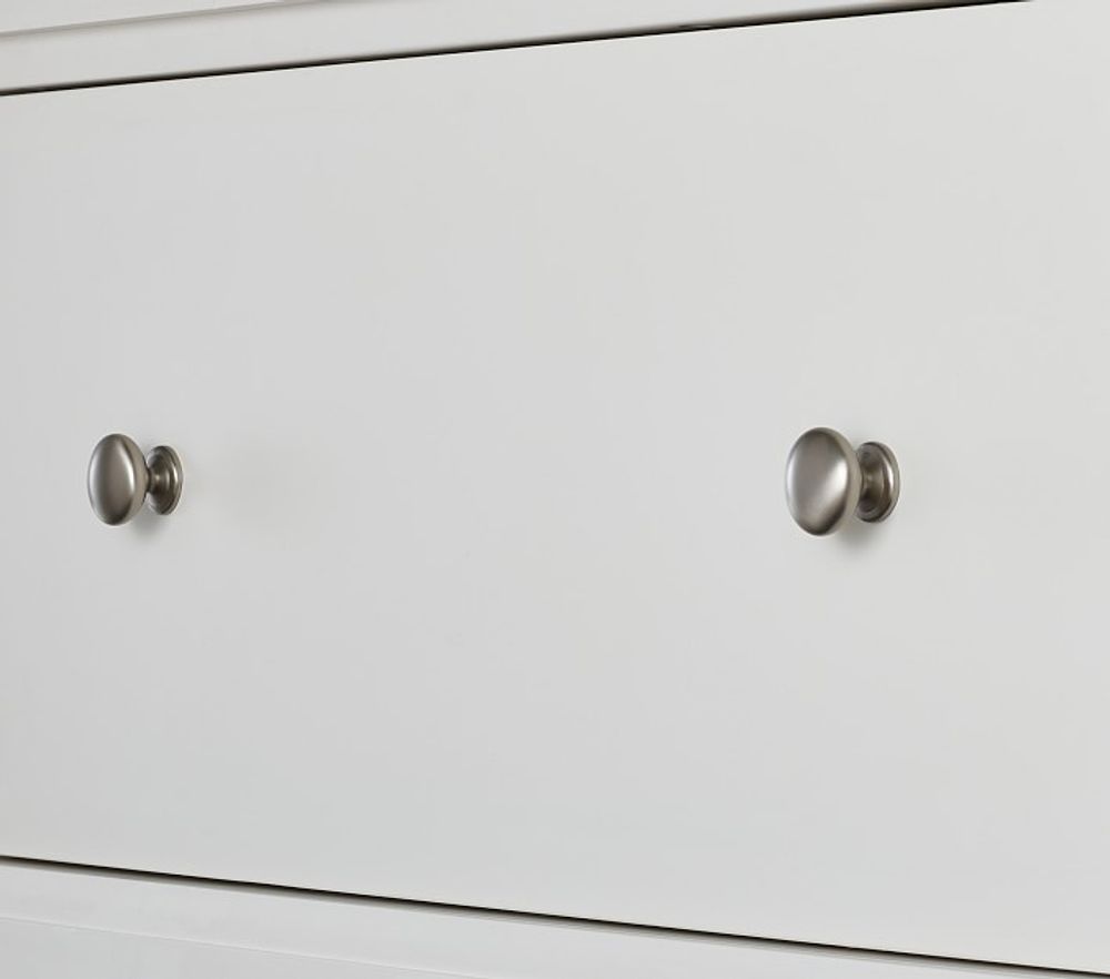 Dresser & Cabinet Hardware