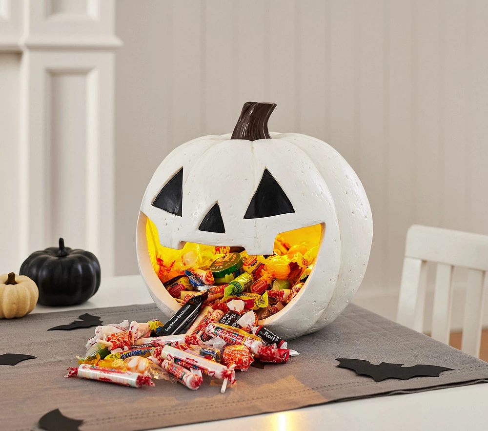 Light-Up Pumpkin Halloween Candy Bowl