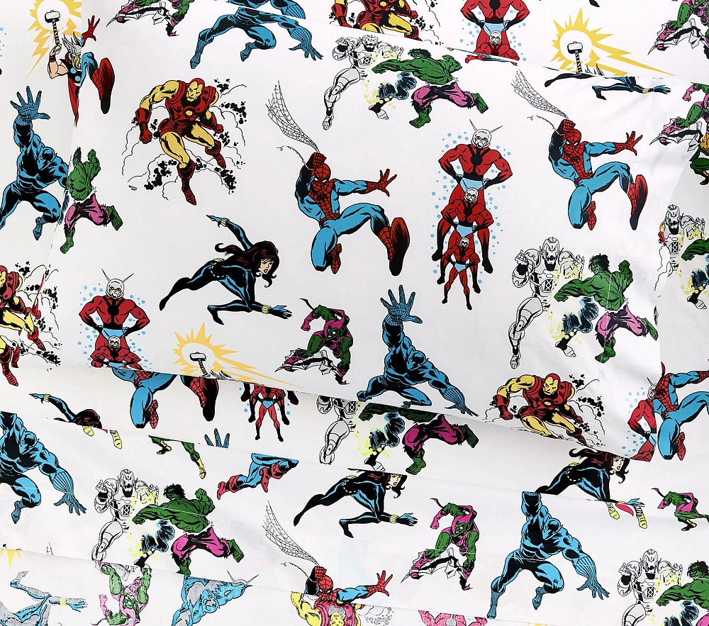 Marvel Heroes Glow-in-the-Dark Sheet Set & Pillowcases