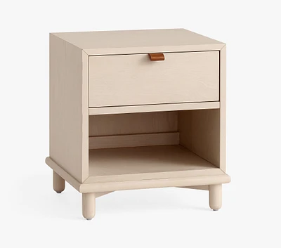 Nash Nightstand (18")