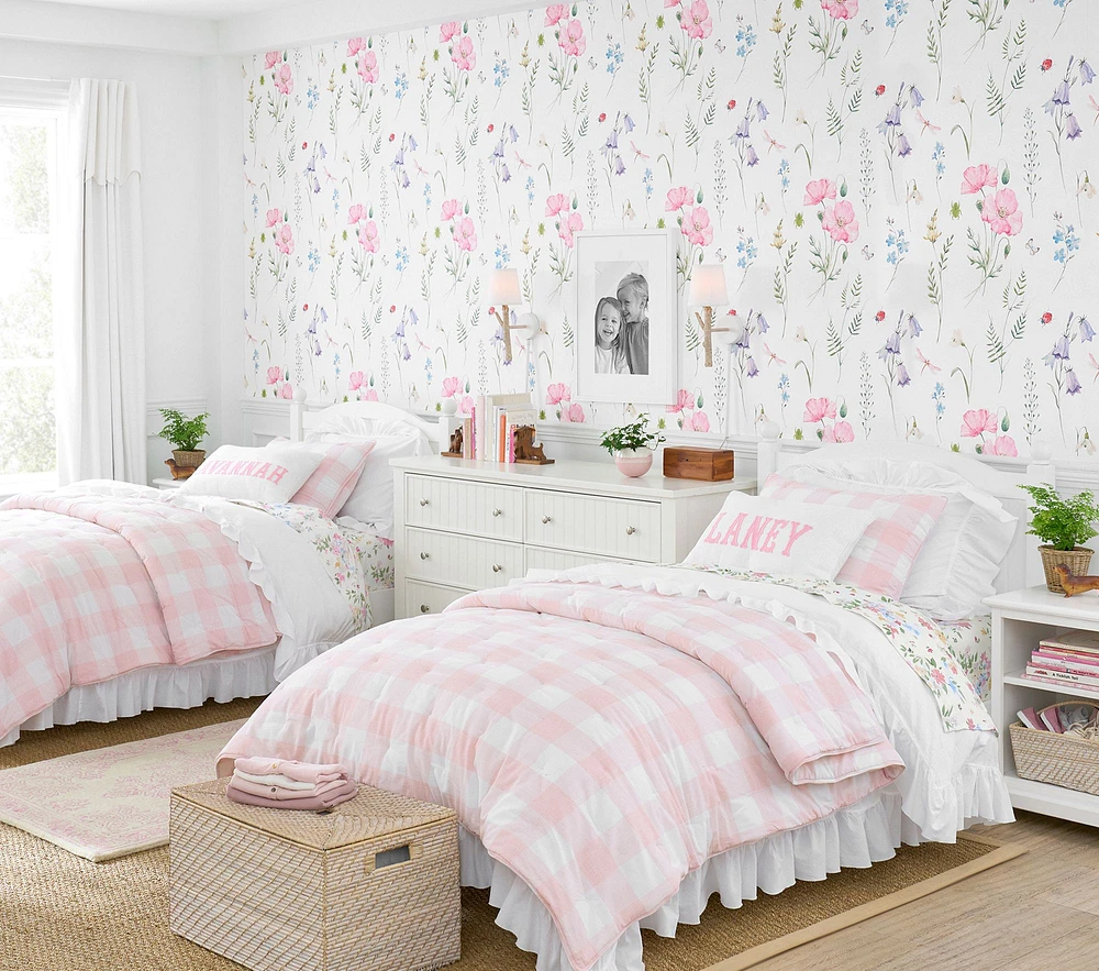 Wallpaperie Gentle Floral Wallpaper