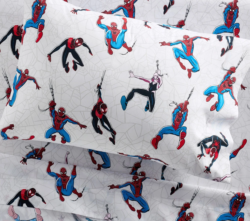 Marvel's Spider-Man Glow-in-the-Dark Toddler Bed Sheet Set