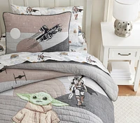 <em>Star Wars</em>™ <em>The Mandalorian</em>™ Quilt & Shams