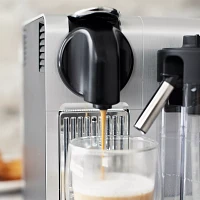 Nespresso Lattissima Pro by De’Longhi