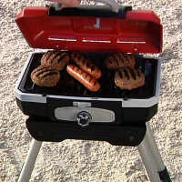 Cuisinart Petite Gourmet Portable Gas Grill with VersaStand