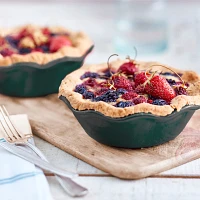 Emile Henry Mini Pie Dishes