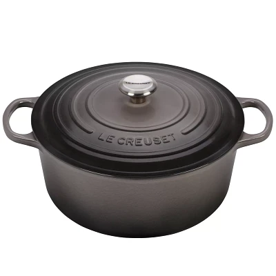 Le Creuset Signature Round Dutch Oven