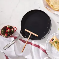 Le Creuset Toughened Nonstick PRO Crêpe Pan, 11"