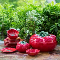 Bordallo Pinheiro Tomato Tureen, 150 oz.