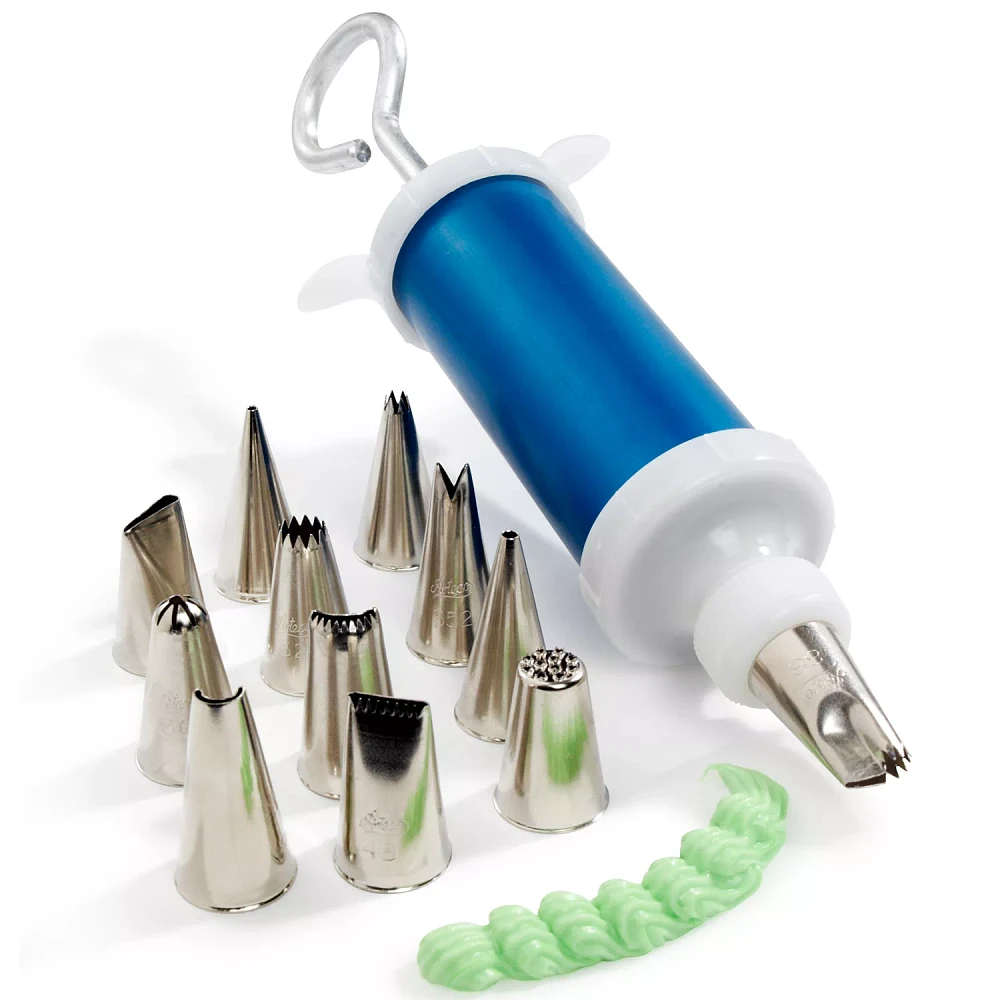 Ateco 12-Piece Pastry Tip Set & Frosting Gun