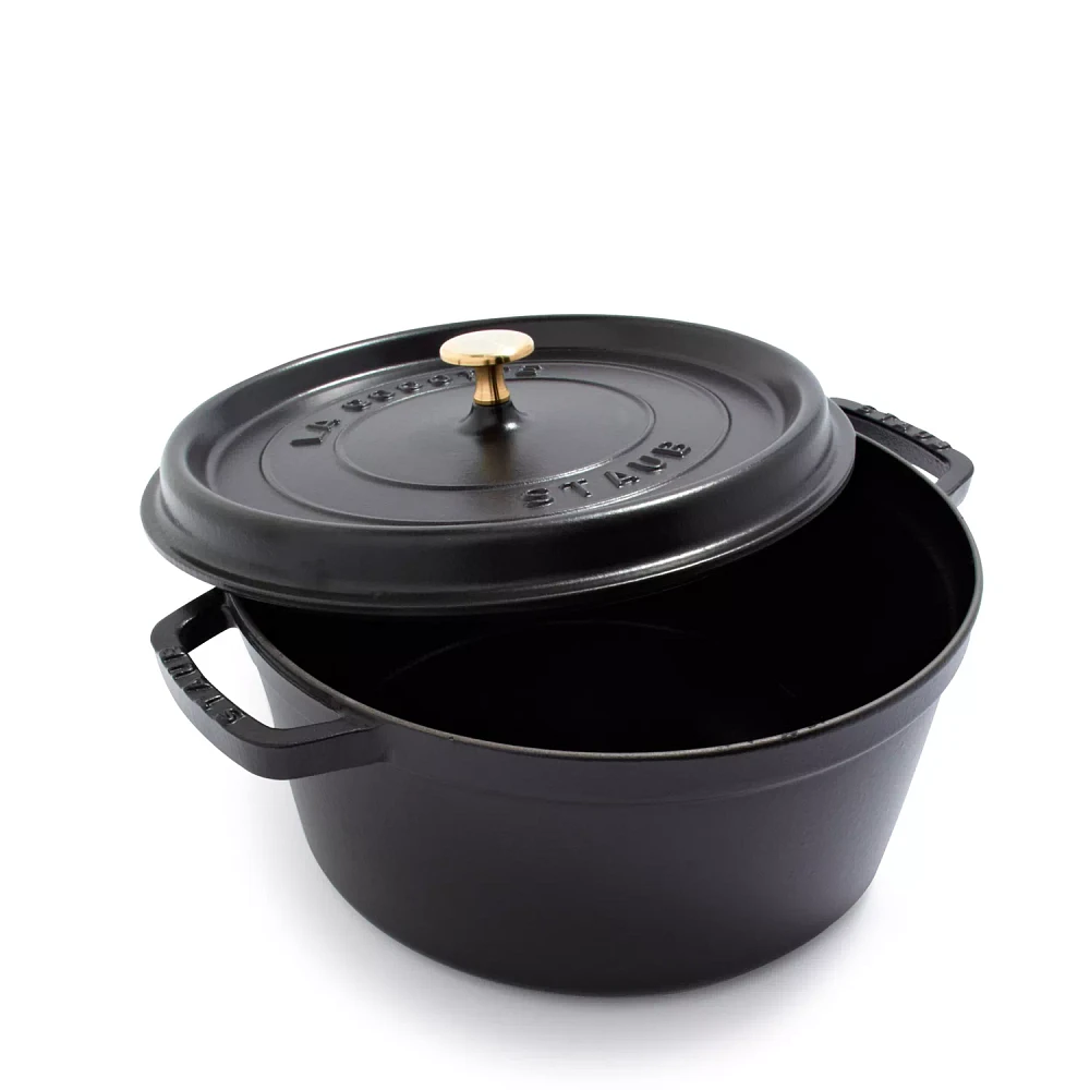 Staub Round Dutch Oven