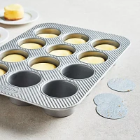 Sur La Table Platinum Pro Mini Cheesecake Pan, 12 Cavity