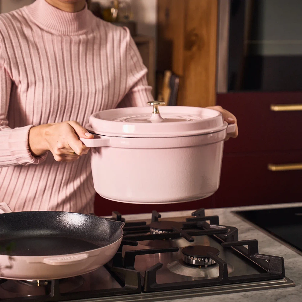 Staub Round Dutch Oven