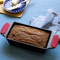 Lodge Cast Iron Loaf Pan with Silicone Handles, 8.5" x 4.5"