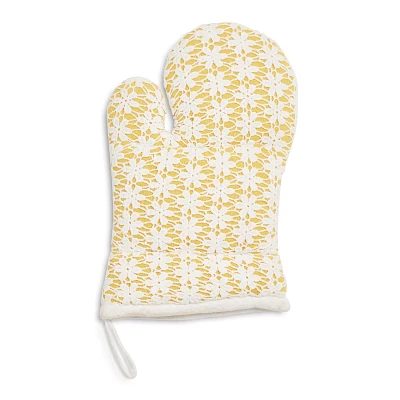 Sur La Table Lace Yellow Mitt