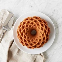 Nordic Ware Jubilee Gold Bundt® Pan, 10 cups