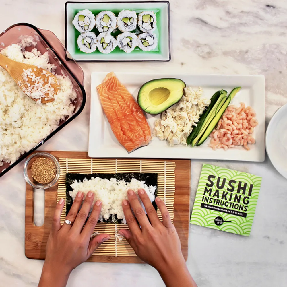 Sur la table Global Grub DIY Sushi Kit