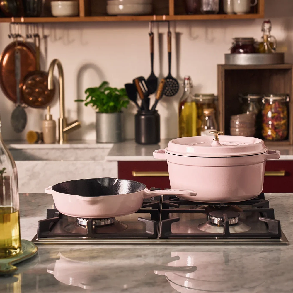 Staub Round Dutch Oven