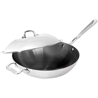 All-Clad Copper Core Chef’s Pan with Lid, 12"